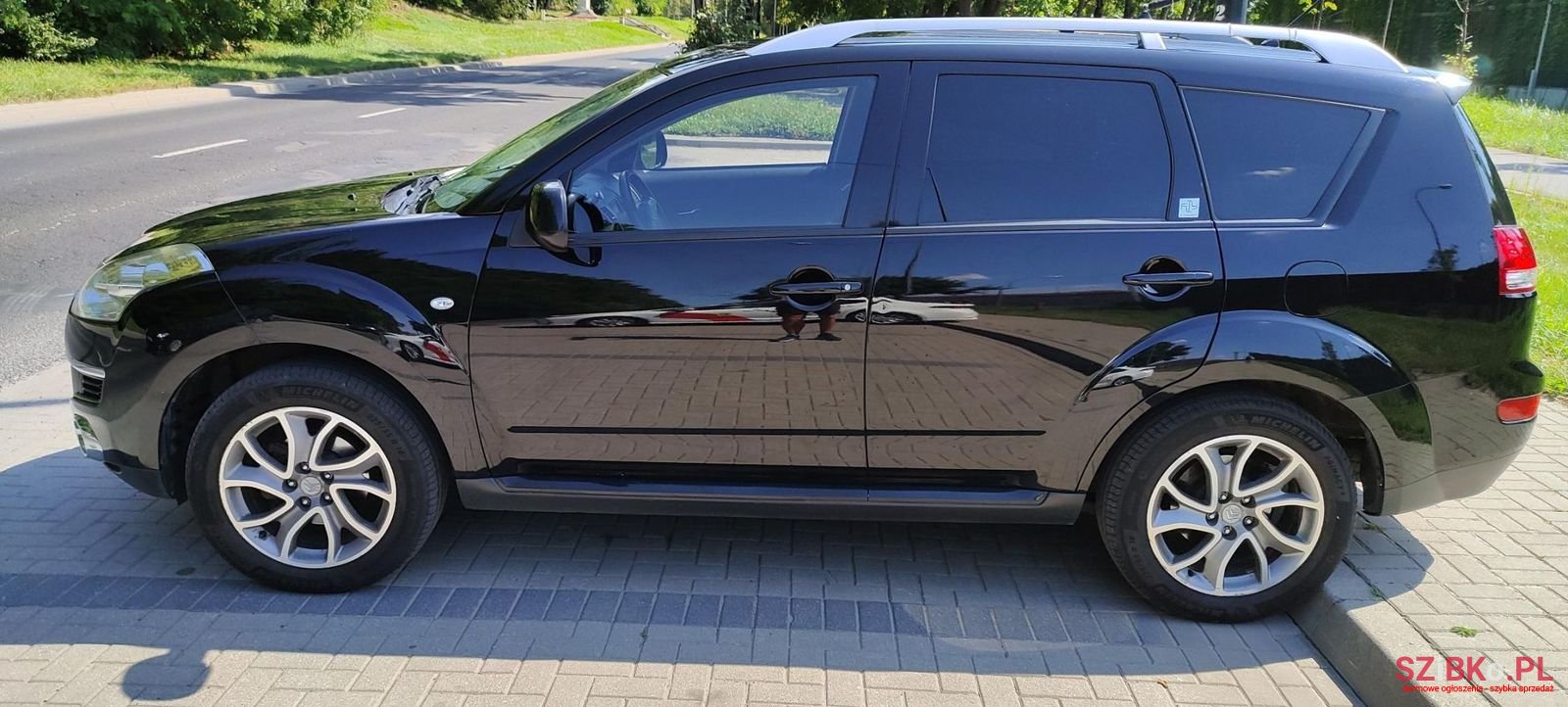 2011' Citroen C-Crosser photo #1