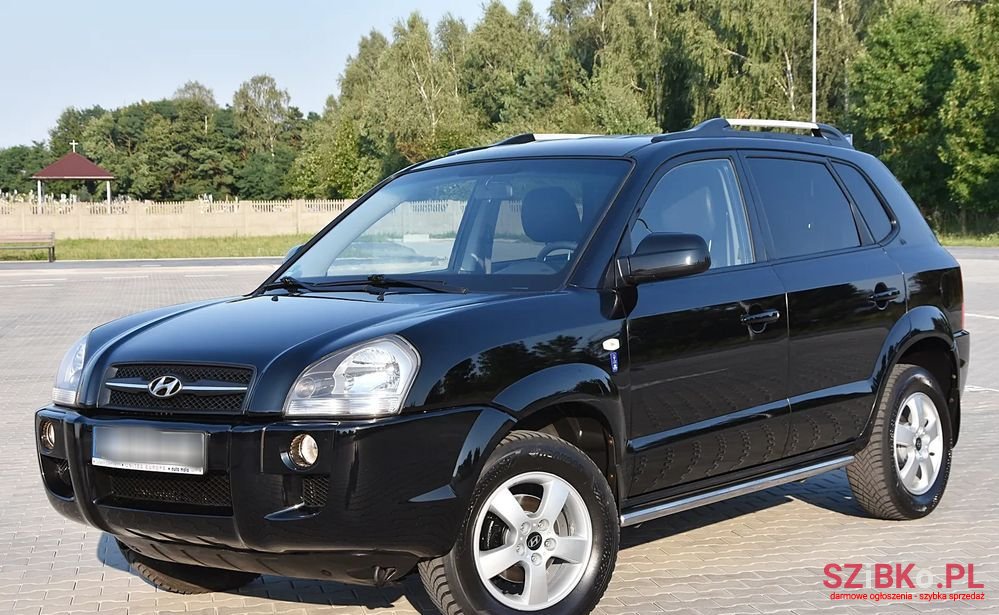 2009' Hyundai Tucson photo #2