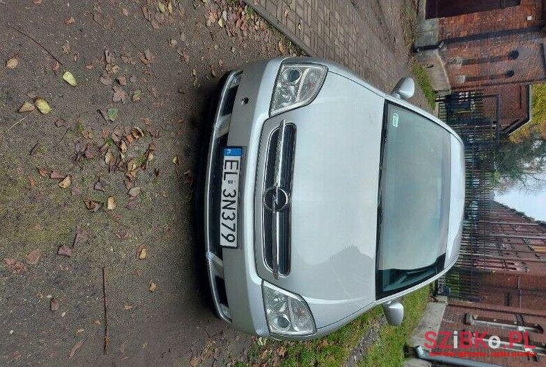 2003' Opel Vectra photo #1