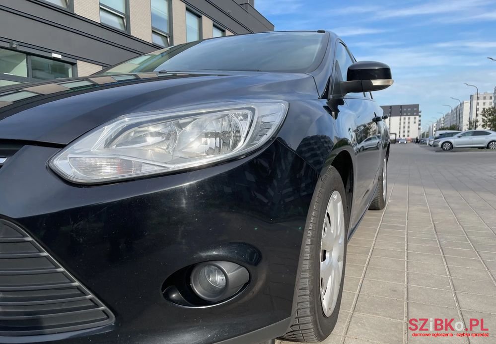 2011' Ford Focus 1.6 Tdci Ambiente photo #6