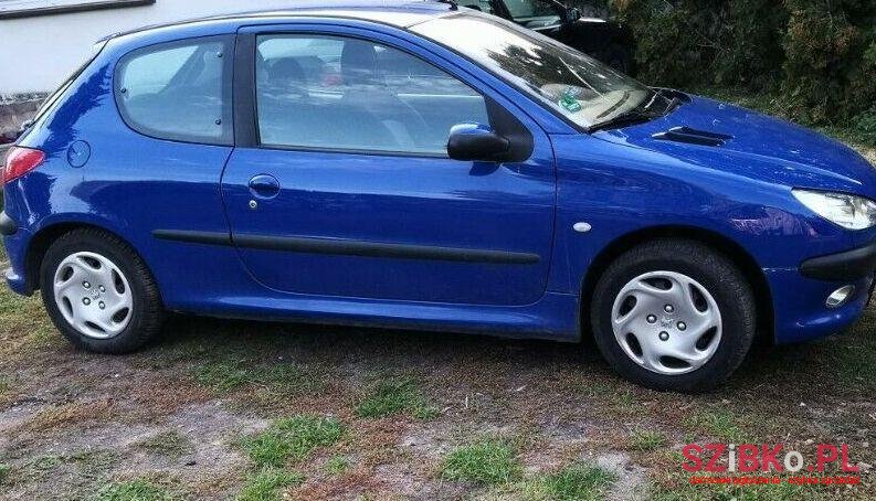 2003' Peugeot 206 photo #2