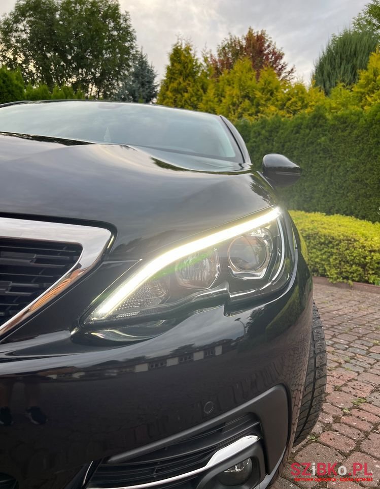 2019' Peugeot 308 photo #5