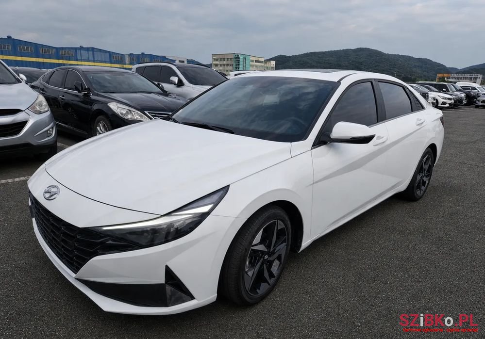2021' Hyundai Elantra photo #1
