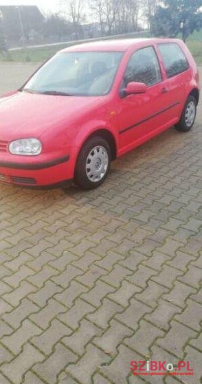 1998' Volkswagen Golf photo #1