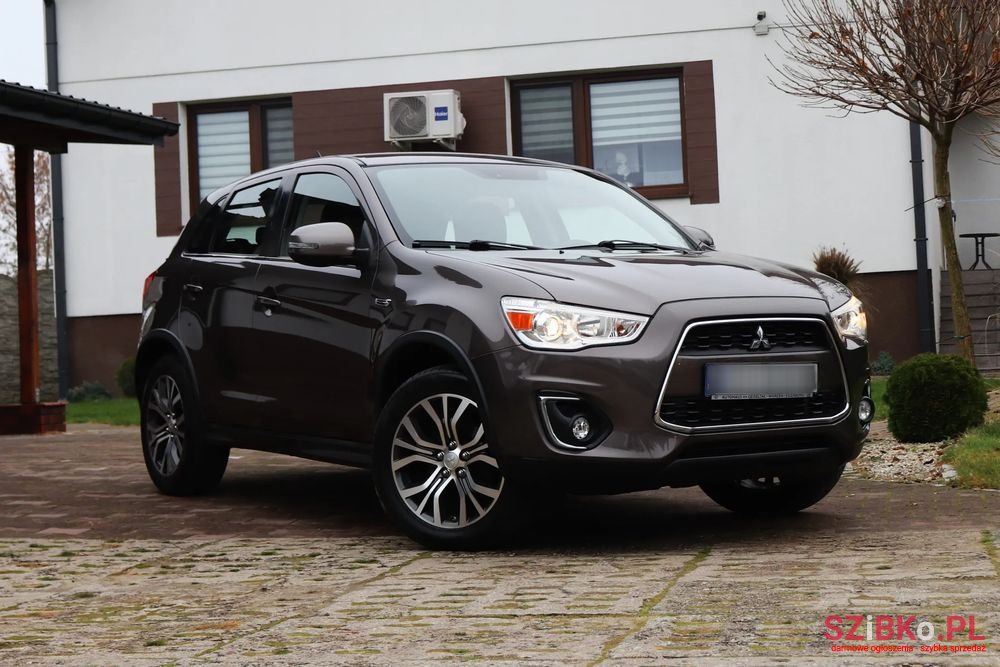 2016' Mitsubishi ASX 1.6 Instyle photo #2
