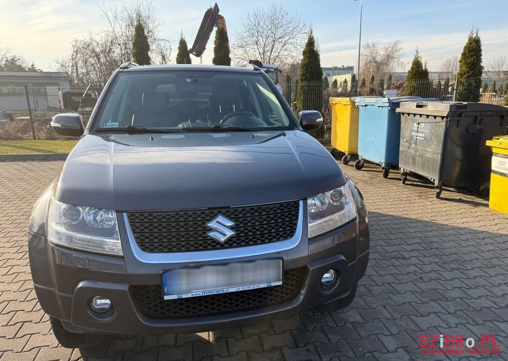2008' Suzuki Grand Vitara photo #2