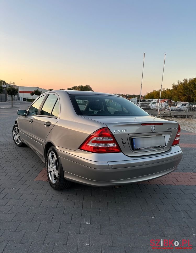 2006' Mercedes-Benz C-Class photo #4