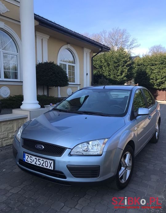 2007' Ford Focus photo #1