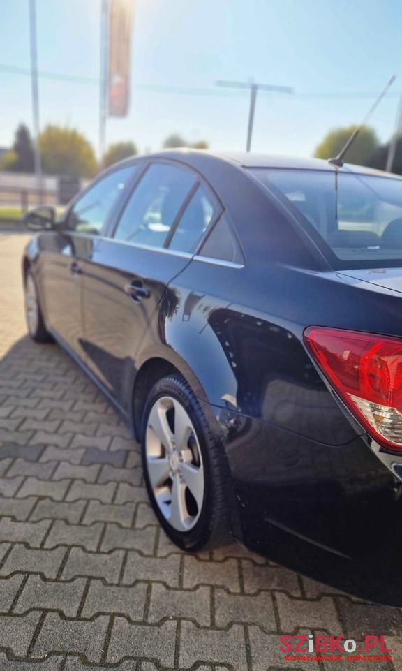 2010' Chevrolet Cruze 1.8 Lt photo #4