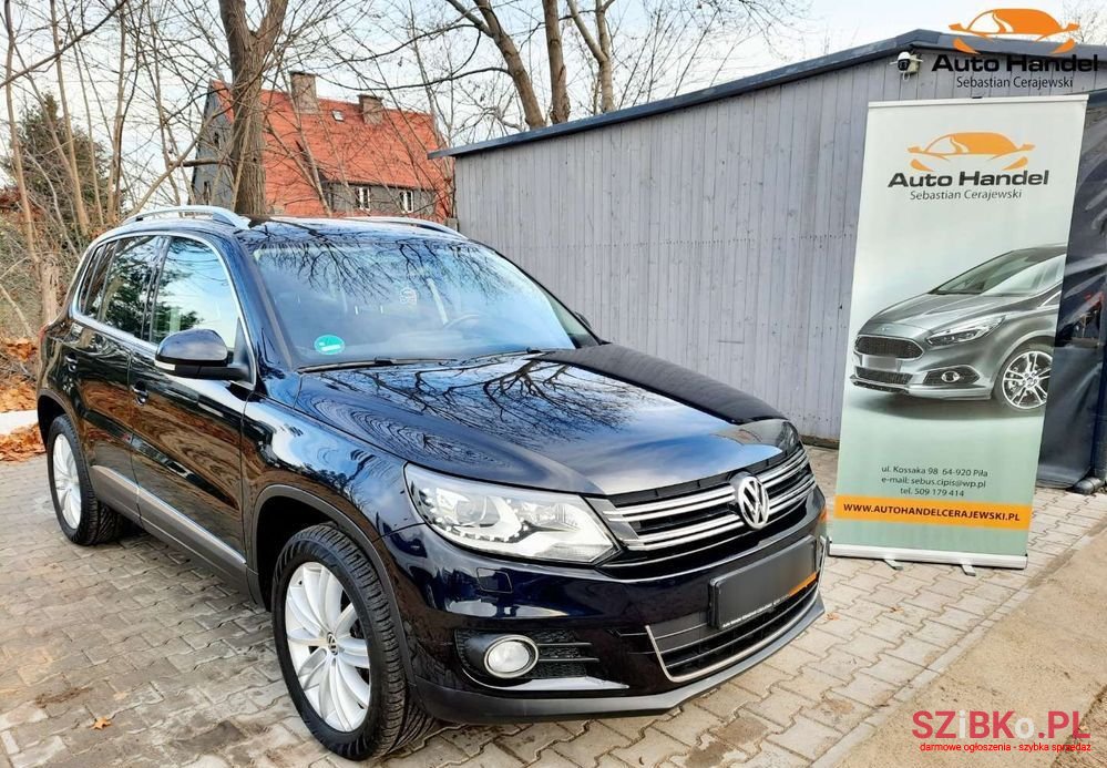 2012' Volkswagen Tiguan photo #1
