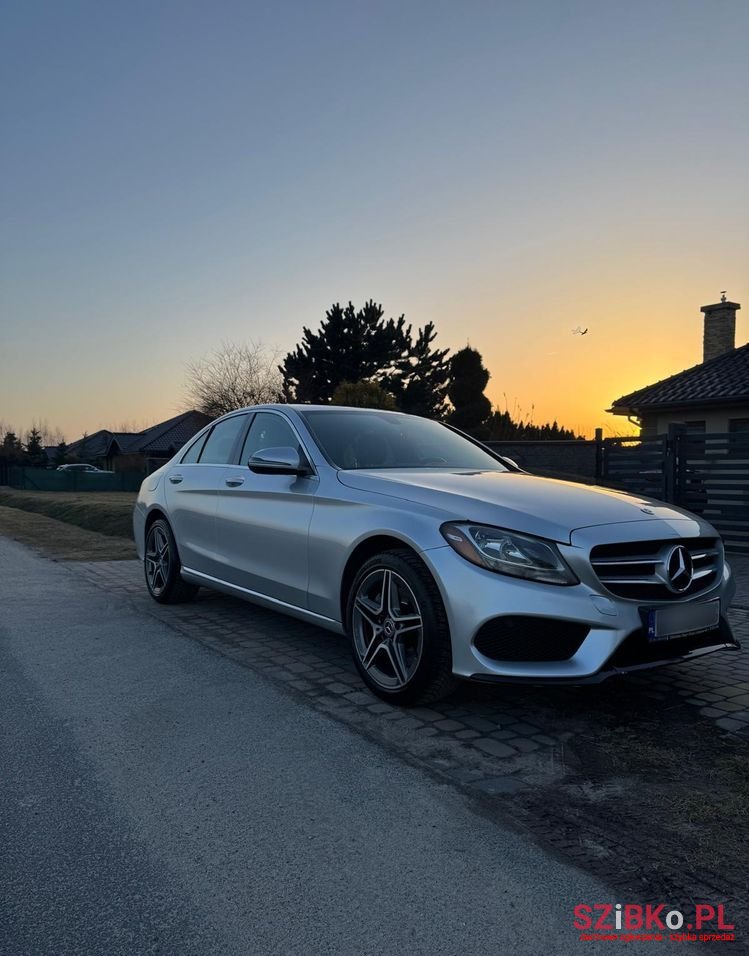 2018' Mercedes-Benz C-Class 300 photo #2