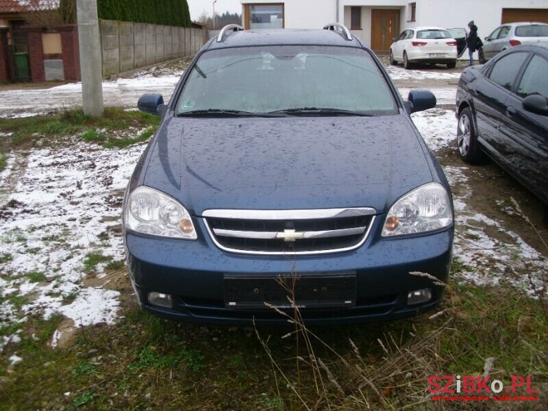 2007' Chevrolet Nubira photo #5
