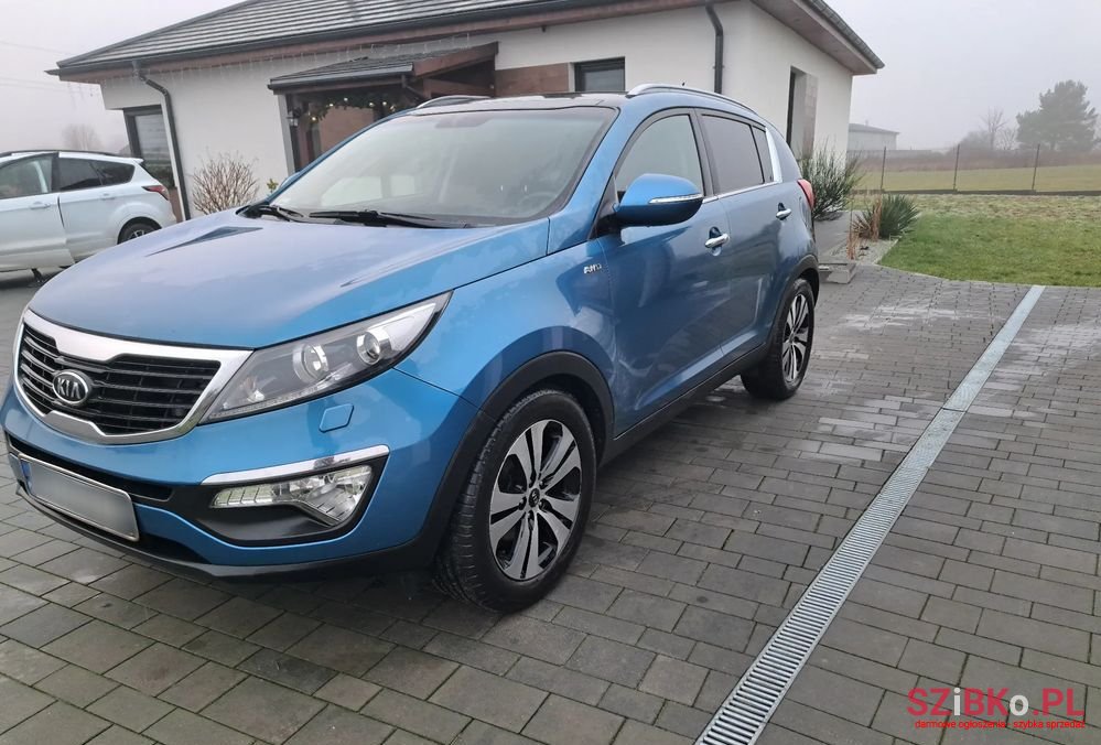 2011' Kia Sportage 2,0 Crdi Awd Spirit photo #3