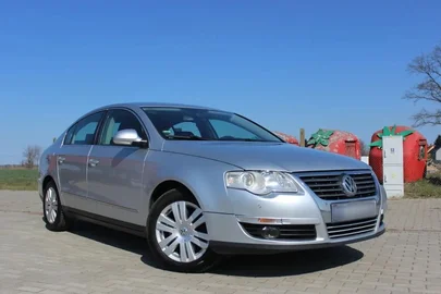 2006' Volkswagen Passat