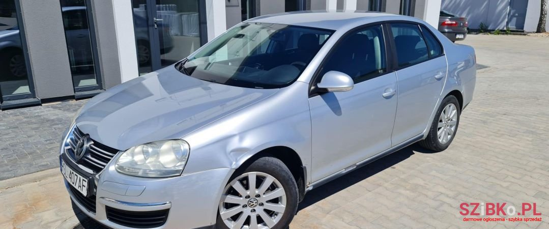 2007' Volkswagen Jetta photo #4