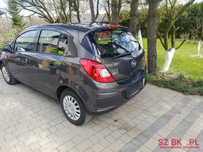 2013' Opel Corsa photo #5