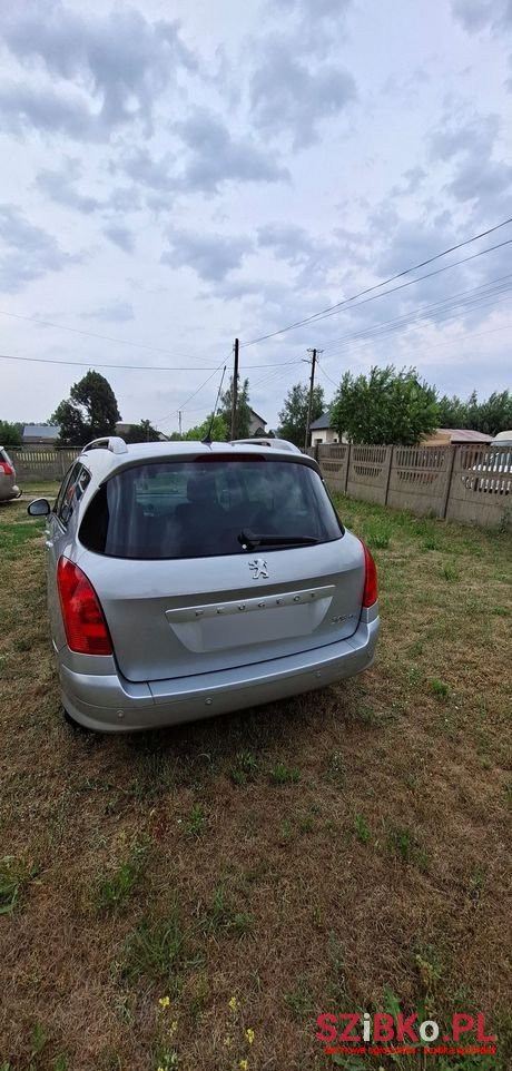 2011' Peugeot 308 1.6 Hdi Premium photo #5