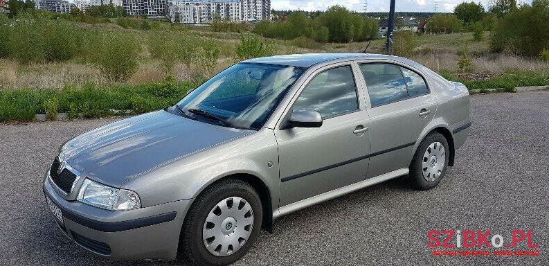 2010' Skoda Octavia photo #1