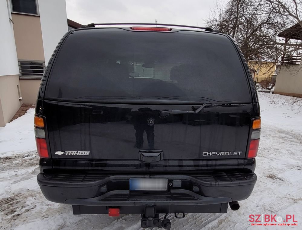2004' Chevrolet Tahoe 5.3 4Wd photo #5