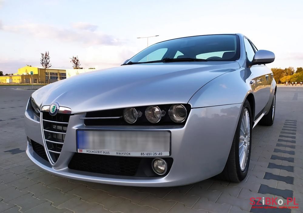 2007' Alfa Romeo 159 photo #5