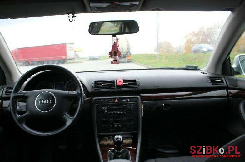 2001' Audi A4 photo #3