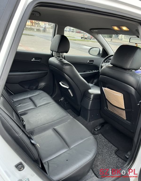 2009' Hyundai i30 I30Cw photo #5