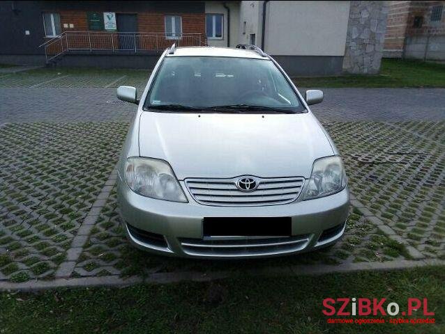 2005' Toyota Corolla photo #1