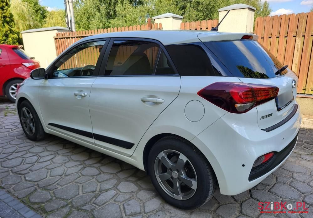 2019' Hyundai i20 1.2 Comfort photo #5