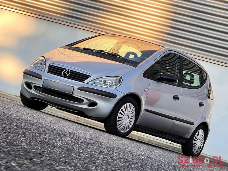 2003' Mercedes-Benz A-Class photo #3