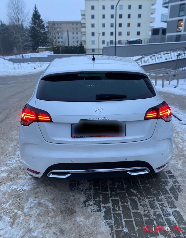 2011' Citroen DS4 1.6 Thp Sochic Mcp photo #4