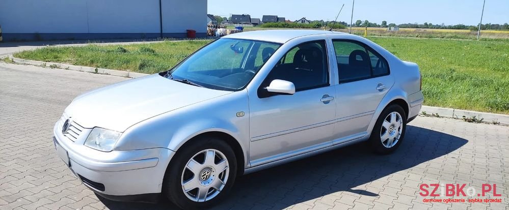 1999' Volkswagen Bora 1.6 photo #5