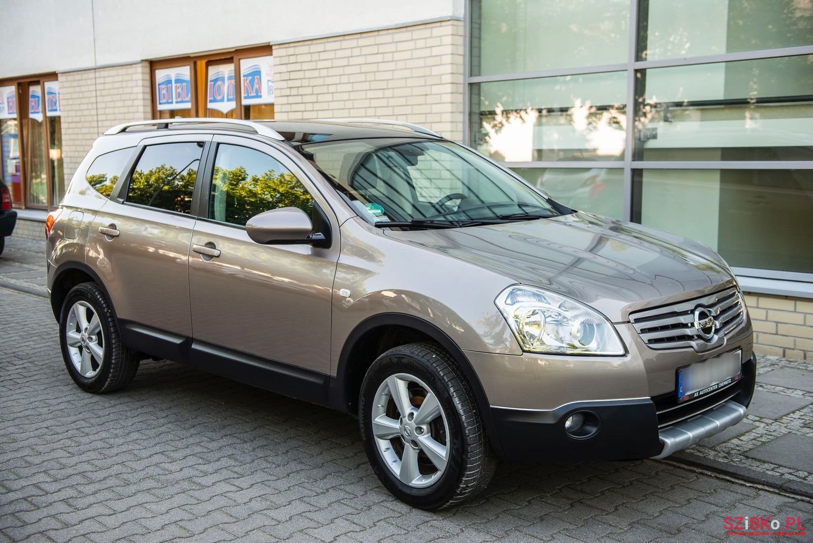 2009' Nissan Qashqai photo #2