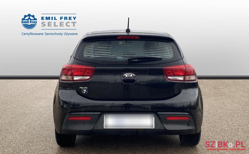 2021' Kia Rio photo #3