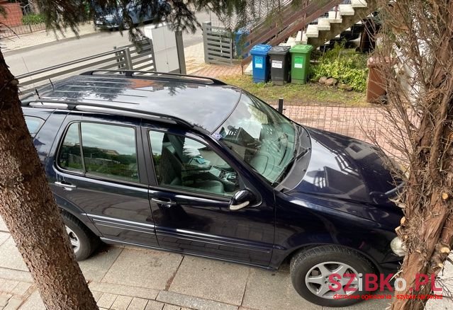 2002' Mercedes-Benz Ml photo #1
