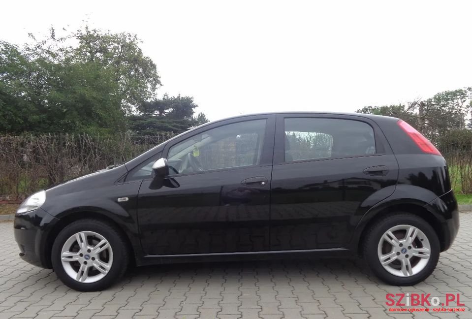 2008' Fiat Grande Punto photo #3