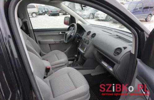 2005' Volkswagen Caddy photo #1