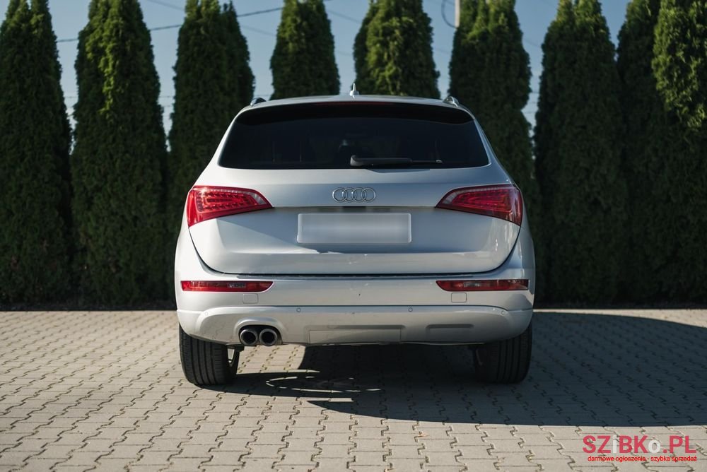 2009' Audi Q5 photo #5