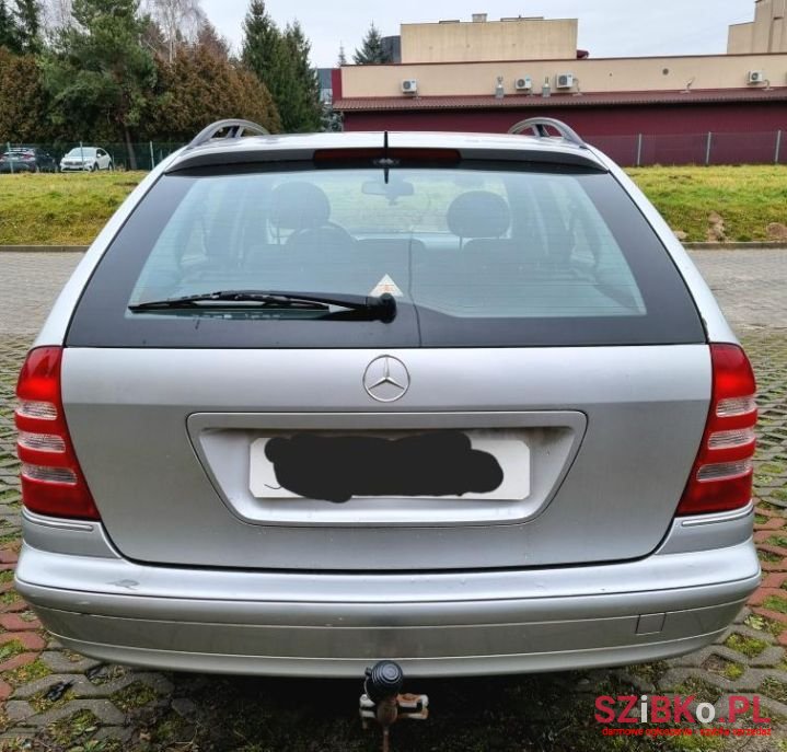 2003' Mercedes-Benz C-Class photo #2