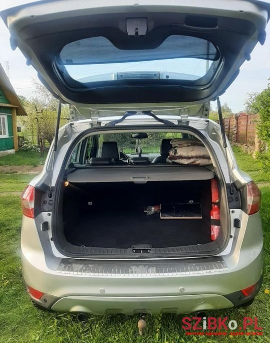 2008' Ford Kuga photo #5