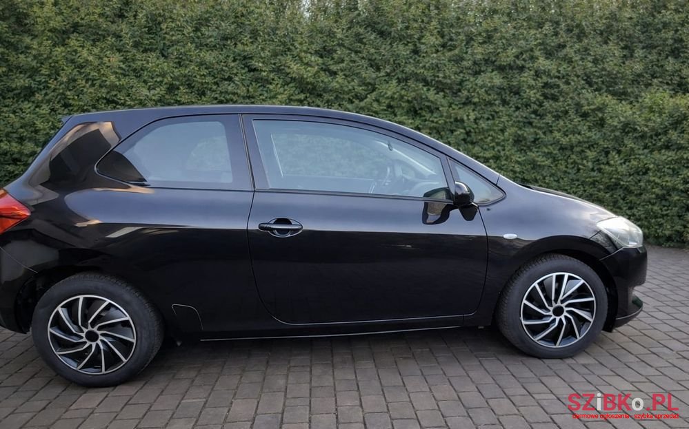 2007' Toyota Auris 1.4 Vvt-I Sol photo #1