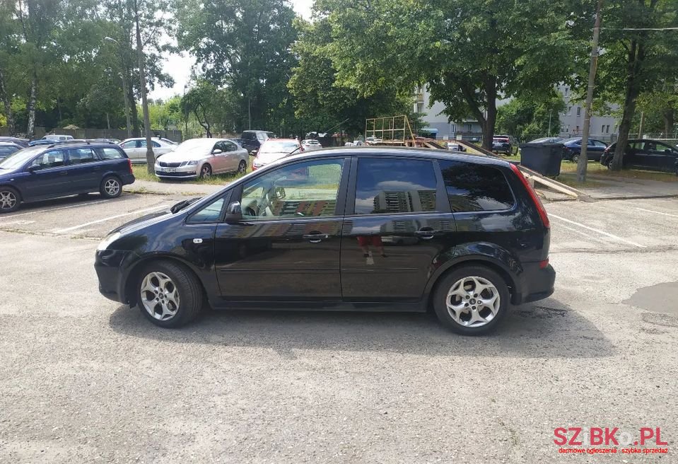 2010' Ford C-MAX photo #5