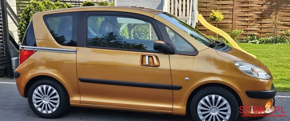 2006' Peugeot 1007 1.4 Hdi Happy photo #2