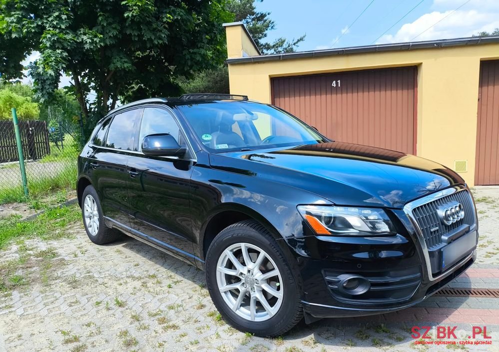 2011' Audi Q5 photo #1