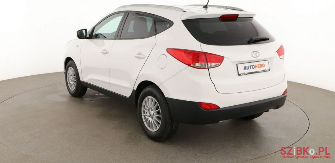 2012' Hyundai ix35 photo #2