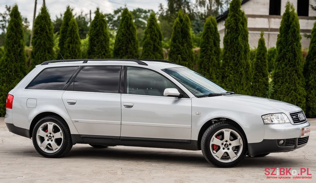 2002' Audi A6 Avant photo #3