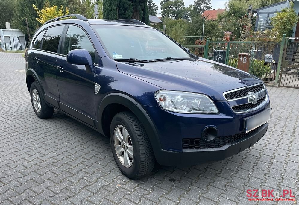 2007' Chevrolet Captiva 2.4 Ls 5Os photo #3