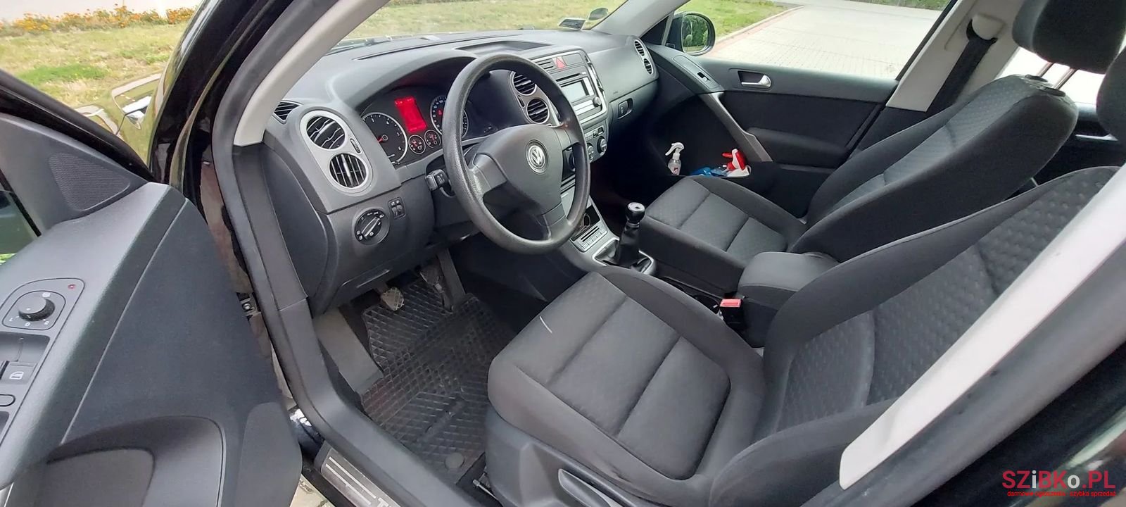 2008' Volkswagen Tiguan photo #4