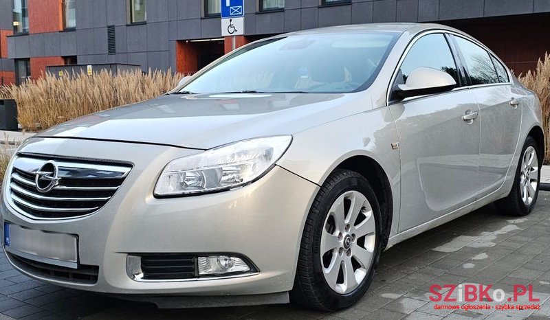 2009' Opel Insignia 1.8 Innovation photo #3