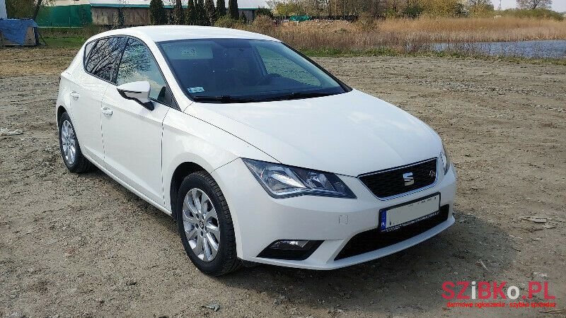 2015' SEAT Leon photo #1