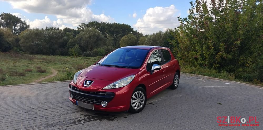 2008' Peugeot 207 photo #1